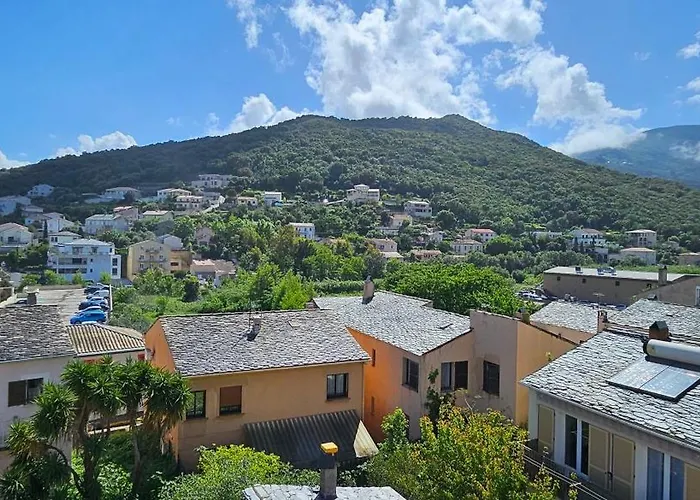 Casa Sanna, T2 Waterfront Miomo, Cap Corse Apartment *