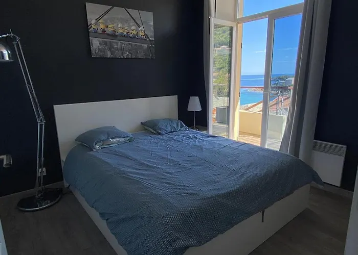 Casa Sanna, T2 Waterfront Miomo, Cap Corse Apartment